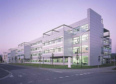 Infineon Competence Center_Verwaltung Villach_Außenwirkung/Fassade Tröger Architekten München 3/5